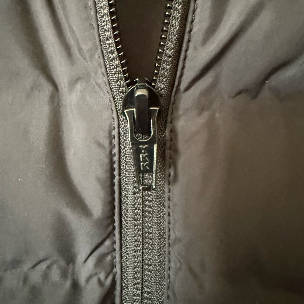 Helly Hansen Women's Black Mono Material Insulator Size Medium NWOT - Picture 5 of 8